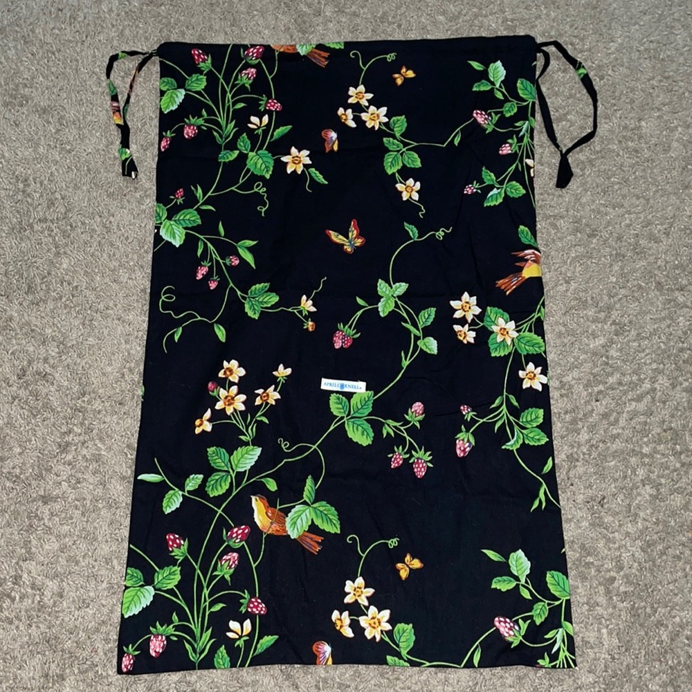 April Cornell berry garden cotton black cinch large cloth bag